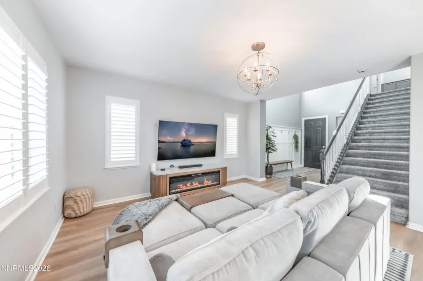 9530 Vikingholm, Reno, Nevada 89521, 4 Bedrooms Bedrooms, ,3 BathroomsBathrooms,Residential,Residential,Vikingholm,260001419