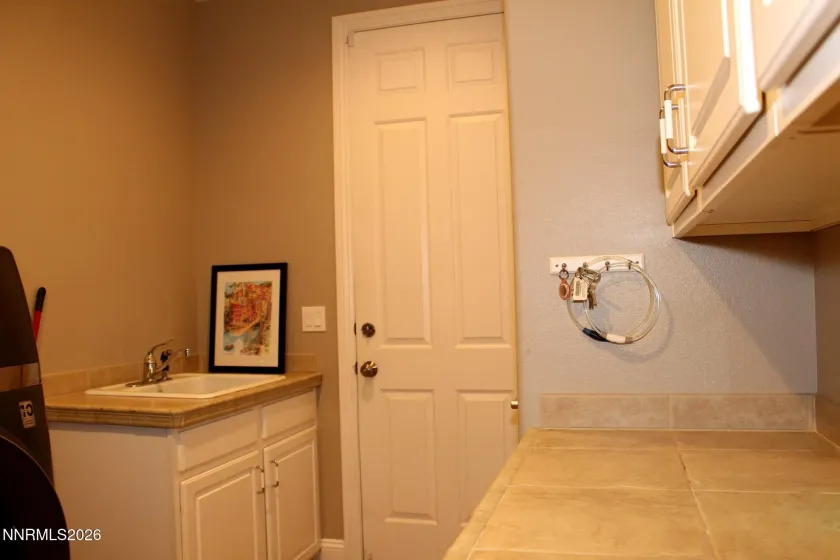 5025 Landybank, Reno, Nevada 89519, 4 Bedrooms Bedrooms, ,4 BathroomsBathrooms,Residential,Residential,Landybank,260001420