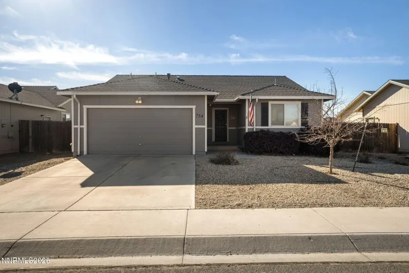 754 Tamsen, Fernley, Nevada 89408, 3 Bedrooms Bedrooms, ,2 BathroomsBathrooms,Residential,Residential,Tamsen,260001421