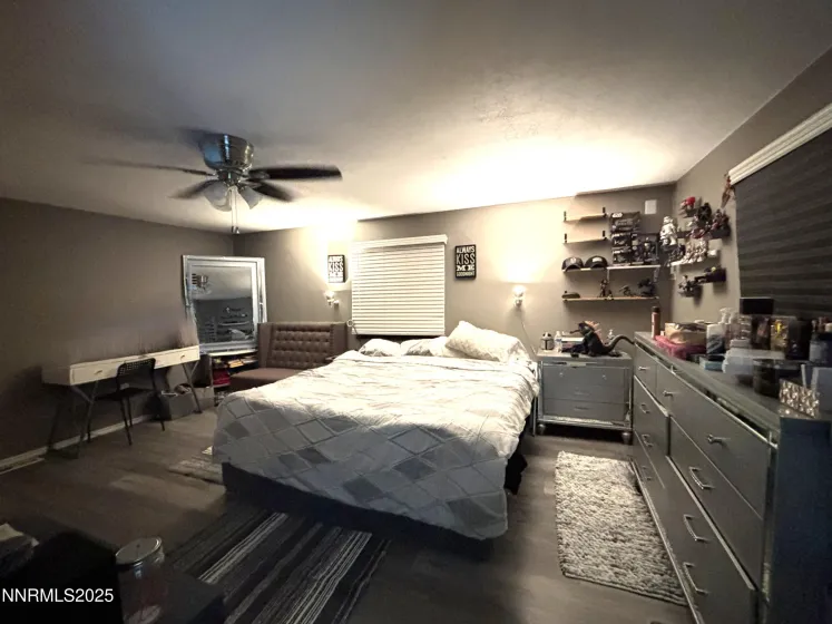 220 Bastian, Battle Mountain, Nevada 89820, 4 Bedrooms Bedrooms, ,2 BathroomsBathrooms,Residential,Residential,Bastian,250059384