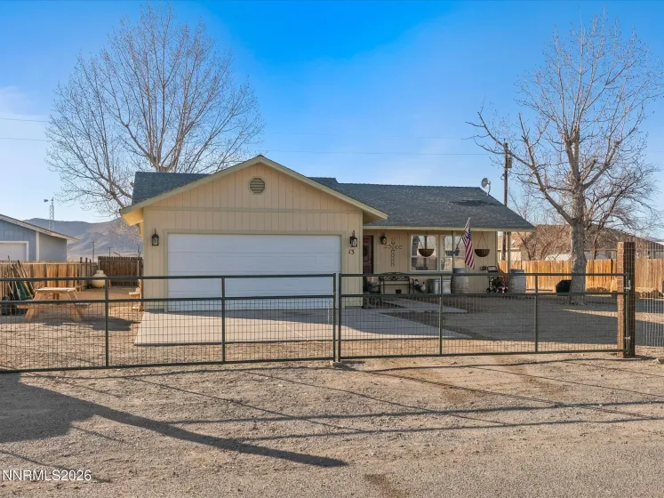 13 St Andrews, Yerington, Nevada 89447, 3 Bedrooms Bedrooms, ,2 BathroomsBathrooms,Residential,Residential,St Andrews,260001424