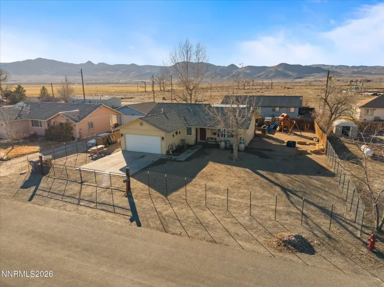 13 St Andrews, Yerington, Nevada 89447, 3 Bedrooms Bedrooms, ,2 BathroomsBathrooms,Residential,Residential,St Andrews,260001424