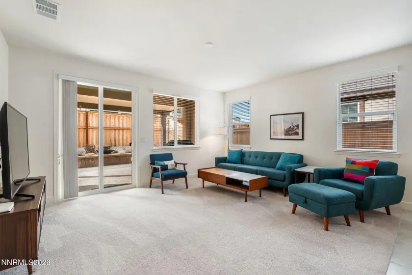 6407 Bucking Horse, Sparks, Nevada 89436, 3 Bedrooms Bedrooms, ,2 BathroomsBathrooms,Residential,Residential,Bucking Horse,260001426