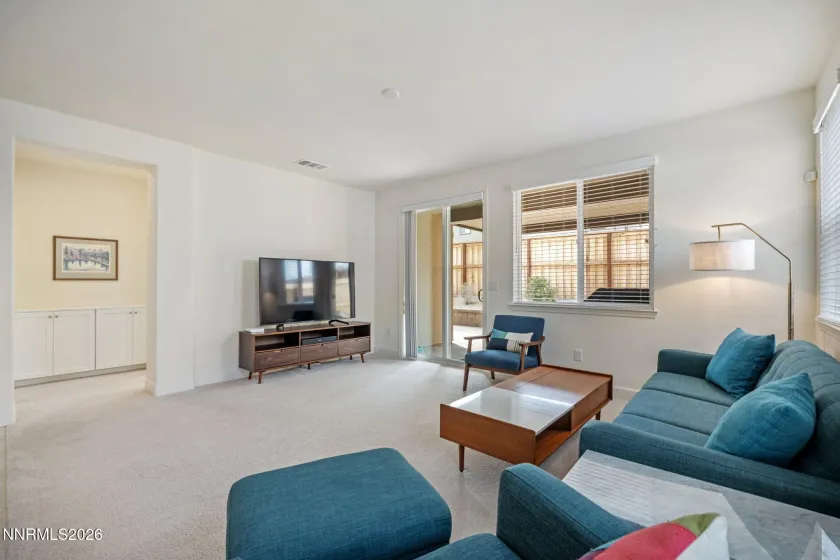 6407 Bucking Horse, Sparks, Nevada 89436, 3 Bedrooms Bedrooms, ,2 BathroomsBathrooms,Residential,Residential,Bucking Horse,260001426