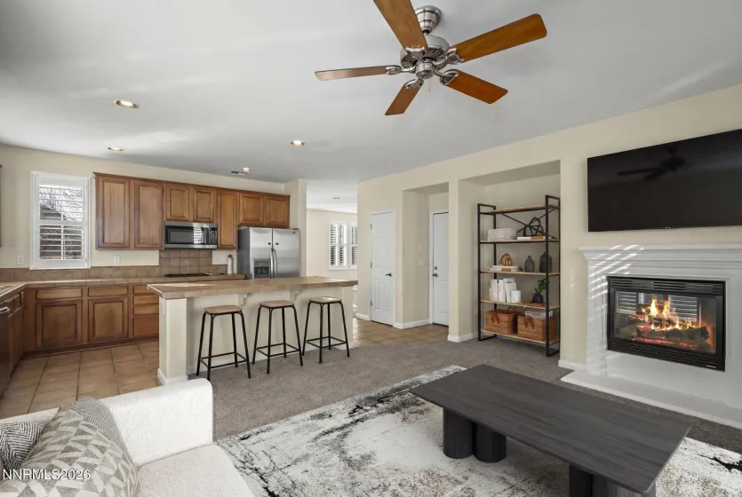 6953 Sacred, Sparks, Nevada 89436, 3 Bedrooms Bedrooms, ,3 BathroomsBathrooms,Residential,Residential,Sacred,260001428