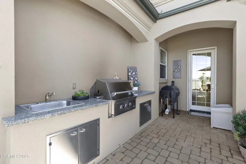 14275 Black Eagle, Reno, Nevada 89511, 4 Bedrooms Bedrooms, ,4 BathroomsBathrooms,Residential,Residential,Black Eagle,260001427