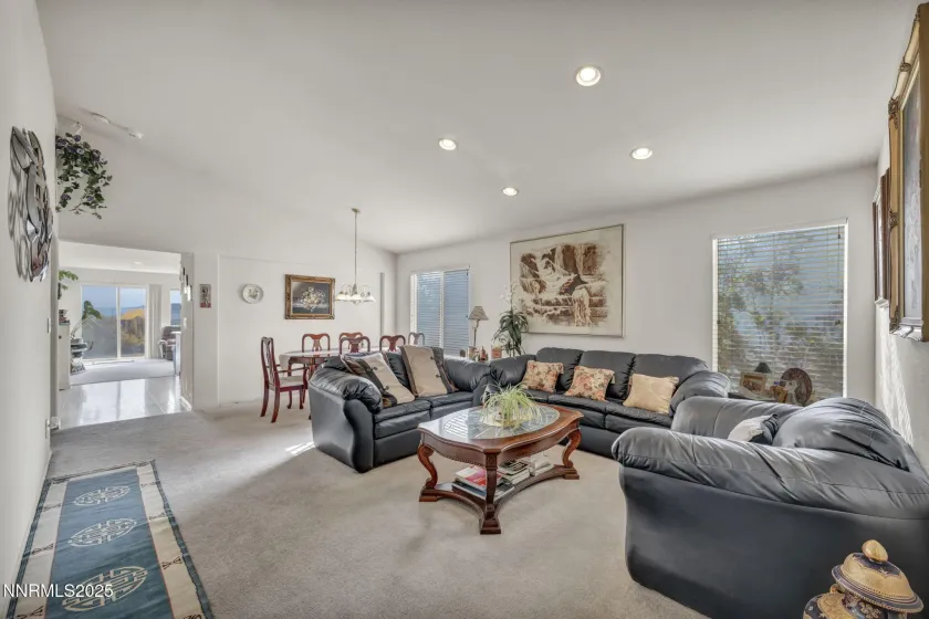 2900 Crown Canyon, Reno, Nevada 89503, 4 Bedrooms Bedrooms, ,2 BathroomsBathrooms,Residential,Residential,Crown Canyon,260000010