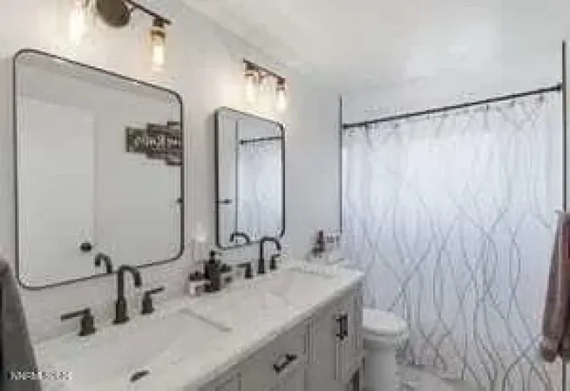 1801 Carlin, Reno, Nevada 89503, 4 Bedrooms Bedrooms, ,3 BathroomsBathrooms,Residential,Residential,Carlin,260001430