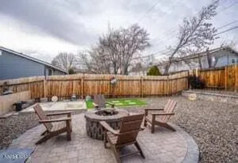 1801 Carlin, Reno, Nevada 89503, 4 Bedrooms Bedrooms, ,3 BathroomsBathrooms,Residential,Residential,Carlin,260001430