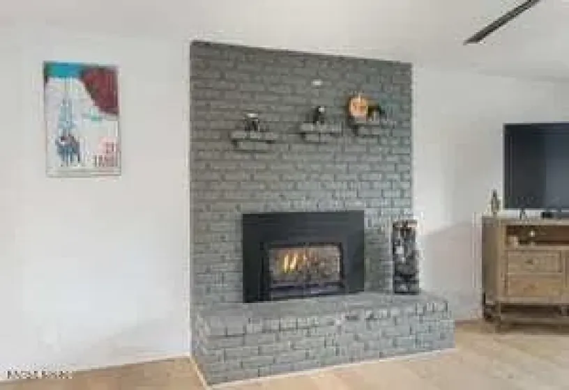 1801 Carlin, Reno, Nevada 89503, 4 Bedrooms Bedrooms, ,3 BathroomsBathrooms,Residential,Residential,Carlin,260001430