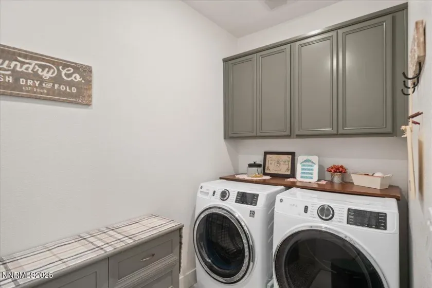 56 Stellar, Carson City, Nevada 89705, 3 Bedrooms Bedrooms, ,2 BathroomsBathrooms,Residential,Residential,Stellar,260001433