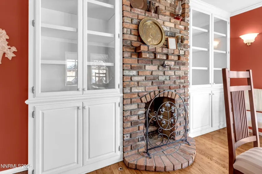 1010 La Rue, Reno, Nevada 89509, 5 Bedrooms Bedrooms, ,2 BathroomsBathrooms,Residential,Residential,La Rue,260001434