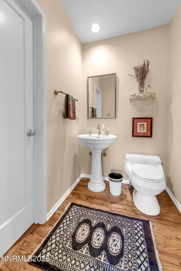 1010 La Rue, Reno, Nevada 89509, 5 Bedrooms Bedrooms, ,2 BathroomsBathrooms,Residential,Residential,La Rue,260001434