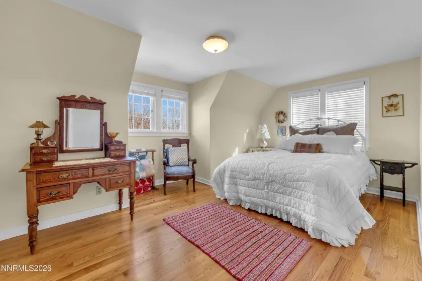 1010 La Rue, Reno, Nevada 89509, 5 Bedrooms Bedrooms, ,2 BathroomsBathrooms,Residential,Residential,La Rue,260001434