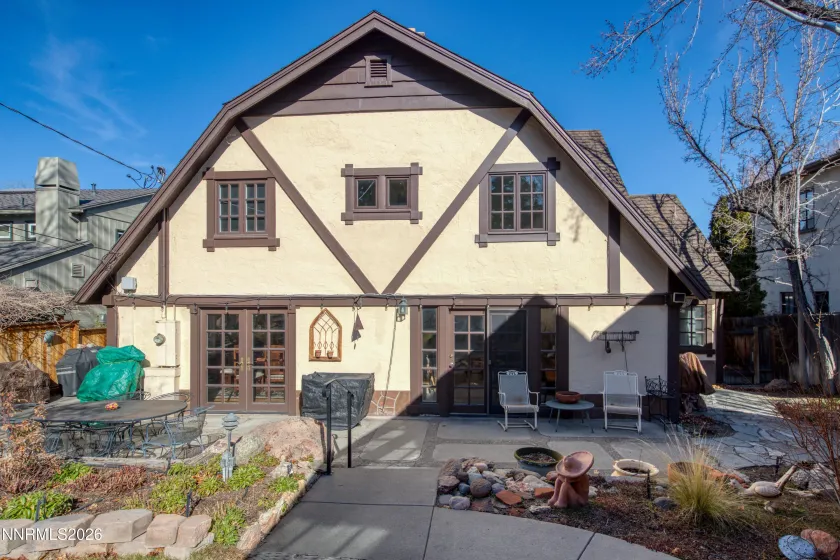 1010 La Rue, Reno, Nevada 89509, 5 Bedrooms Bedrooms, ,2 BathroomsBathrooms,Residential,Residential,La Rue,260001434