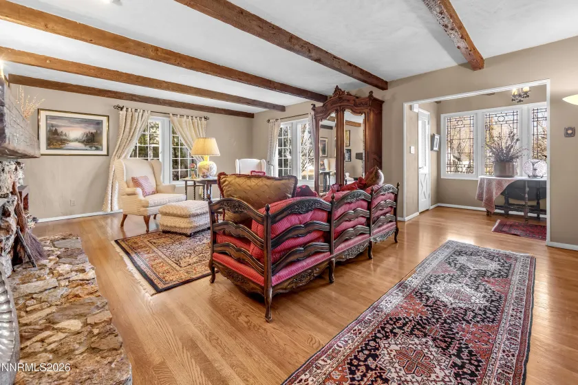 1010 La Rue, Reno, Nevada 89509, 5 Bedrooms Bedrooms, ,2 BathroomsBathrooms,Residential,Residential,La Rue,260001434