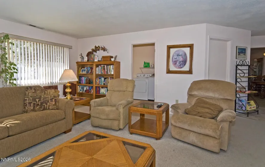 1611 Wildrose, Minden, Nevada 89423, 3 Bedrooms Bedrooms, ,3 BathroomsBathrooms,Residential,Residential,Wildrose,260001437