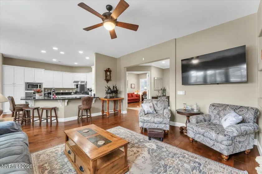 322 Desert Chukar, Sparks, Nevada 89441, 3 Bedrooms Bedrooms, ,2 BathroomsBathrooms,Residential,Residential,Desert Chukar,260001440