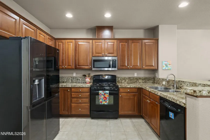 11041 Colton, Reno, Nevada 89521, 3 Bedrooms Bedrooms, ,3 BathroomsBathrooms,Residential,Residential,Colton,260001444