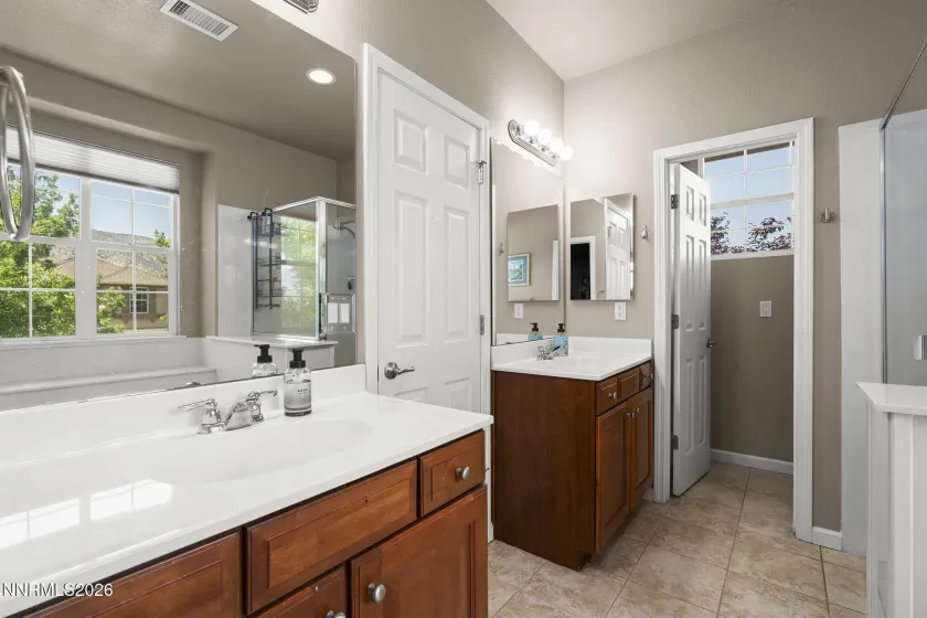 11041 Colton, Reno, Nevada 89521, 3 Bedrooms Bedrooms, ,3 BathroomsBathrooms,Residential,Residential,Colton,260001444