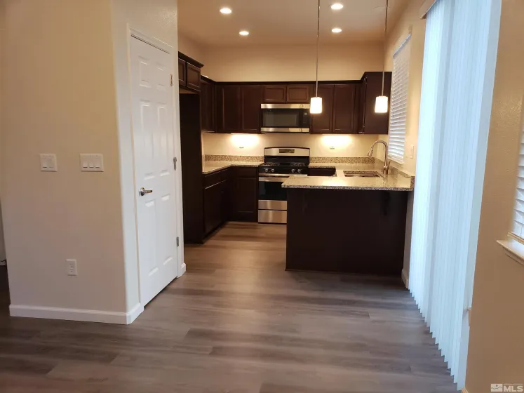 3655 Oaklawn, Reno, Nevada 89512, 3 Bedrooms Bedrooms, ,3 BathroomsBathrooms,Residential Lease,Manufactured,Oaklawn,260001443