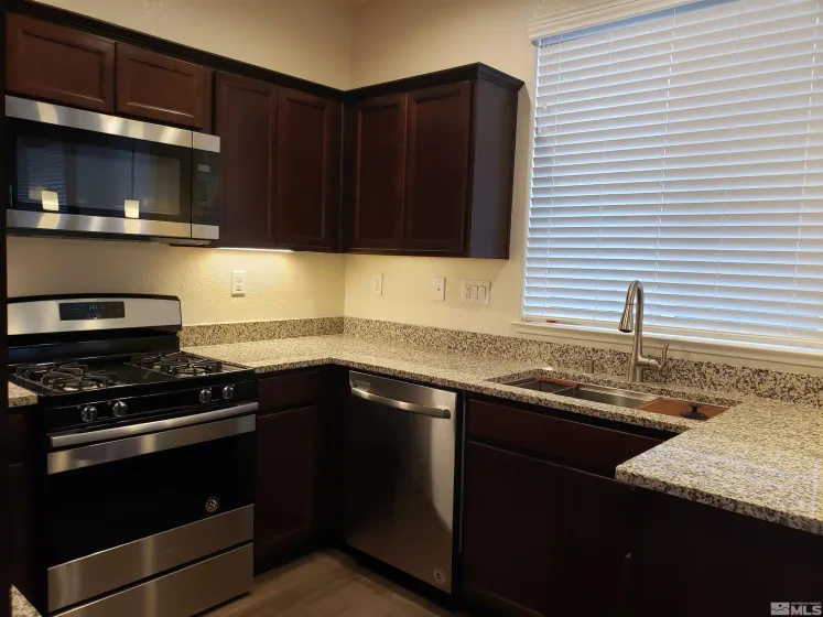 3655 Oaklawn, Reno, Nevada 89512, 3 Bedrooms Bedrooms, ,3 BathroomsBathrooms,Residential Lease,Manufactured,Oaklawn,260001443