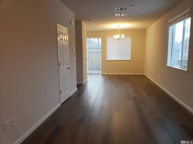 3655 Oaklawn, Reno, Nevada 89512, 3 Bedrooms Bedrooms, ,3 BathroomsBathrooms,Residential Lease,Manufactured,Oaklawn,260001443