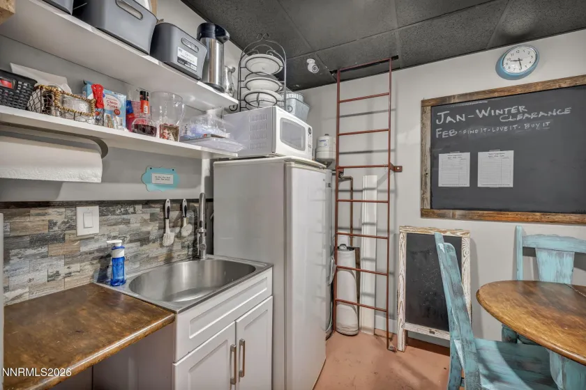 104 Corbett, Carson City, Nevada 89706, ,Commercial Sale,Residential,Corbett,260001446