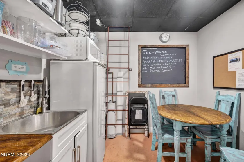 104 Corbett, Carson City, Nevada 89706, ,Commercial Sale,Residential,Corbett,260001446