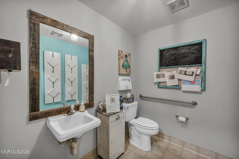 104 Corbett, Carson City, Nevada 89706, ,Commercial Sale,Residential,Corbett,260001446