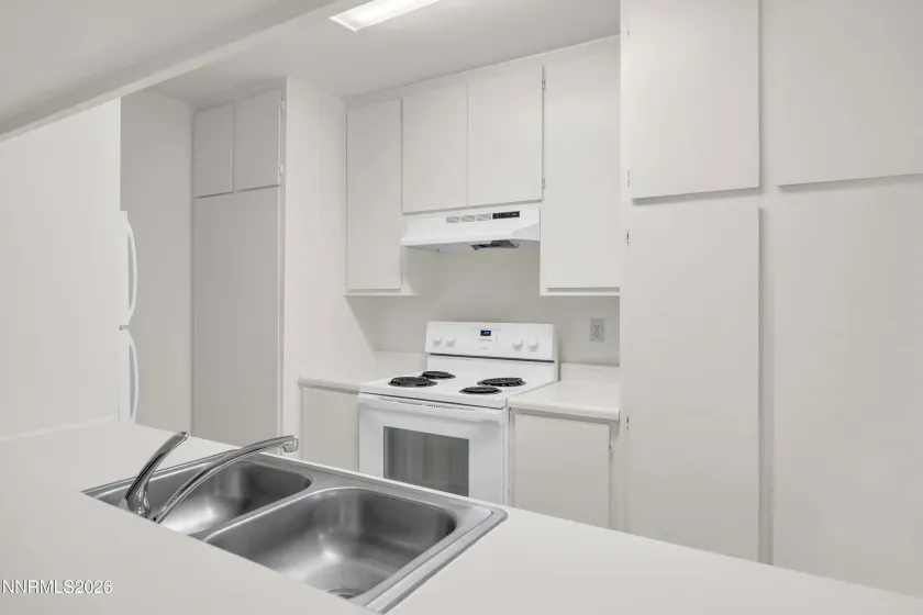 5020 Catalina, Reno, Nevada 89502, 2 Bedrooms Bedrooms, ,1 BathroomBathrooms,Residential,Residential,Catalina,260001447