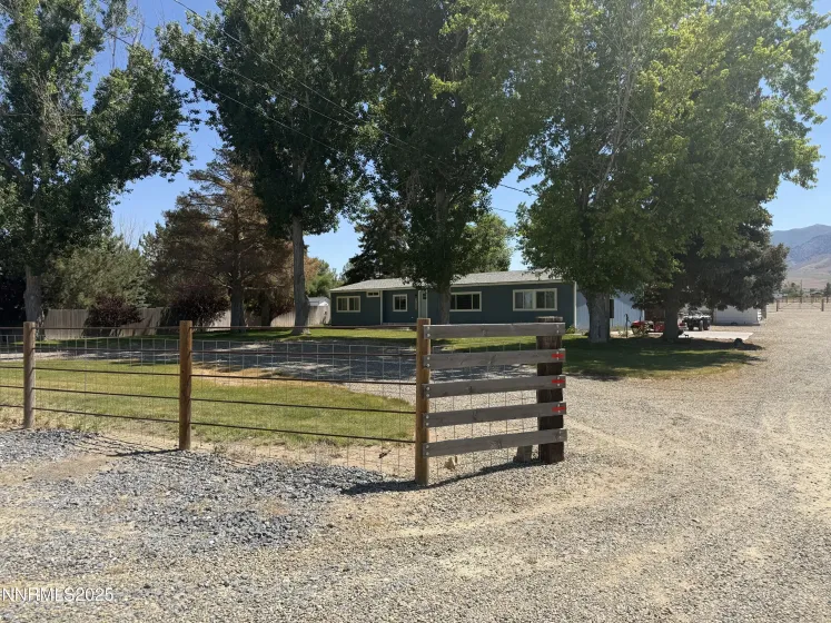 7555 Sunset Dr., Winnemucca, Nevada 89445, 3 Bedrooms Bedrooms, ,2 BathroomsBathrooms,Residential,Residential,Sunset Dr.,250051050