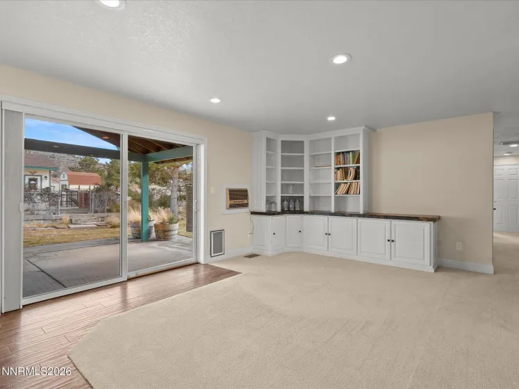 4025 Drake, Washoe Valley, Nevada 89704, 3 Bedrooms Bedrooms, ,2 BathroomsBathrooms,Residential,Residential,Drake,260001456