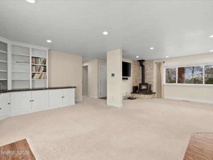 4025 Drake, Washoe Valley, Nevada 89704, 3 Bedrooms Bedrooms, ,2 BathroomsBathrooms,Residential,Residential,Drake,260001456