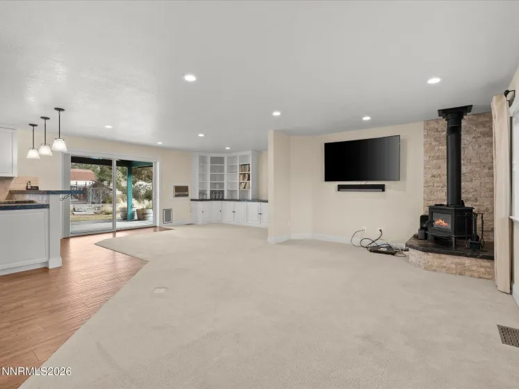 4025 Drake, Washoe Valley, Nevada 89704, 3 Bedrooms Bedrooms, ,2 BathroomsBathrooms,Residential,Residential,Drake,260001456