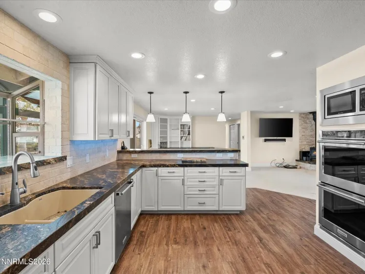 4025 Drake, Washoe Valley, Nevada 89704, 3 Bedrooms Bedrooms, ,2 BathroomsBathrooms,Residential,Residential,Drake,260001456