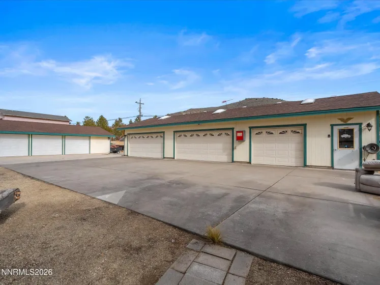 4025 Drake, Washoe Valley, Nevada 89704, 3 Bedrooms Bedrooms, ,2 BathroomsBathrooms,Residential,Residential,Drake,260001456