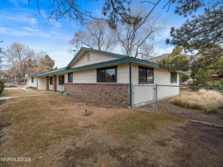 4025 Drake, Washoe Valley, Nevada 89704, 3 Bedrooms Bedrooms, ,2 BathroomsBathrooms,Residential,Residential,Drake,260001456