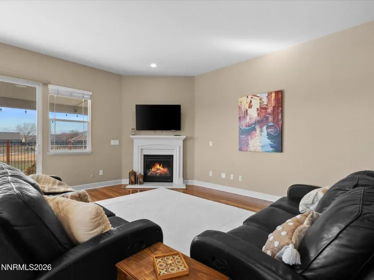 5769 Desert Mirage, Sparks, Nevada 89436, 3 Bedrooms Bedrooms, ,2 BathroomsBathrooms,Residential,Residential,Desert Mirage,260001458