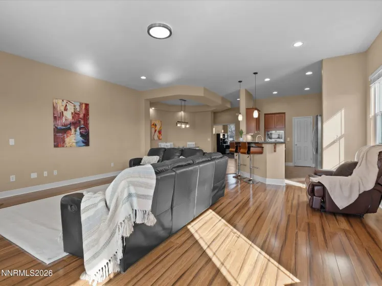 5769 Desert Mirage, Sparks, Nevada 89436, 3 Bedrooms Bedrooms, ,2 BathroomsBathrooms,Residential,Residential,Desert Mirage,260001458