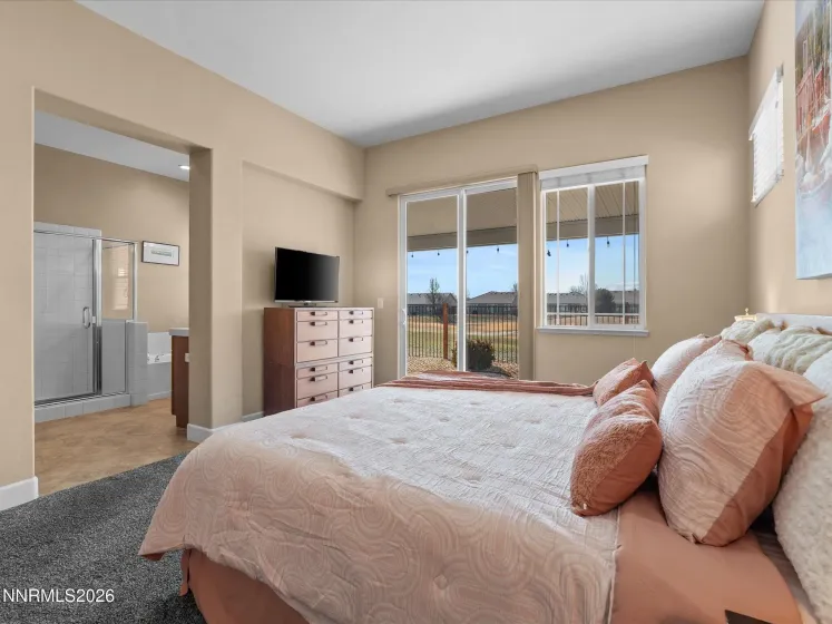 5769 Desert Mirage, Sparks, Nevada 89436, 3 Bedrooms Bedrooms, ,2 BathroomsBathrooms,Residential,Residential,Desert Mirage,260001458