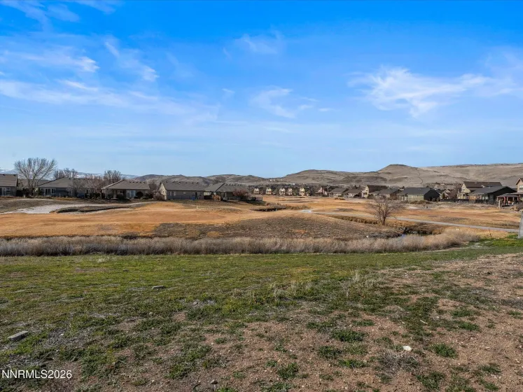 5769 Desert Mirage, Sparks, Nevada 89436, 3 Bedrooms Bedrooms, ,2 BathroomsBathrooms,Residential,Residential,Desert Mirage,260001458