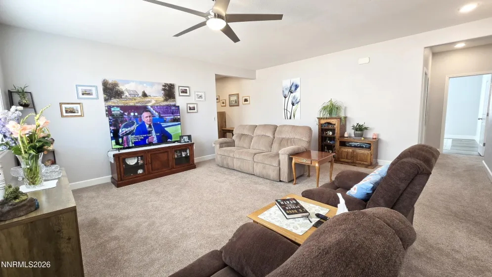 9425 Cape, Reno, Nevada 89506, 4 Bedrooms Bedrooms, ,2 BathroomsBathrooms,Residential,Residential,Cape,260001459