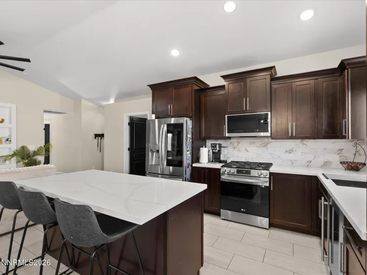 587 Spur, Fernley, Nevada 89408, 3 Bedrooms Bedrooms, ,2 BathroomsBathrooms,Residential,Residential,Spur,260001460