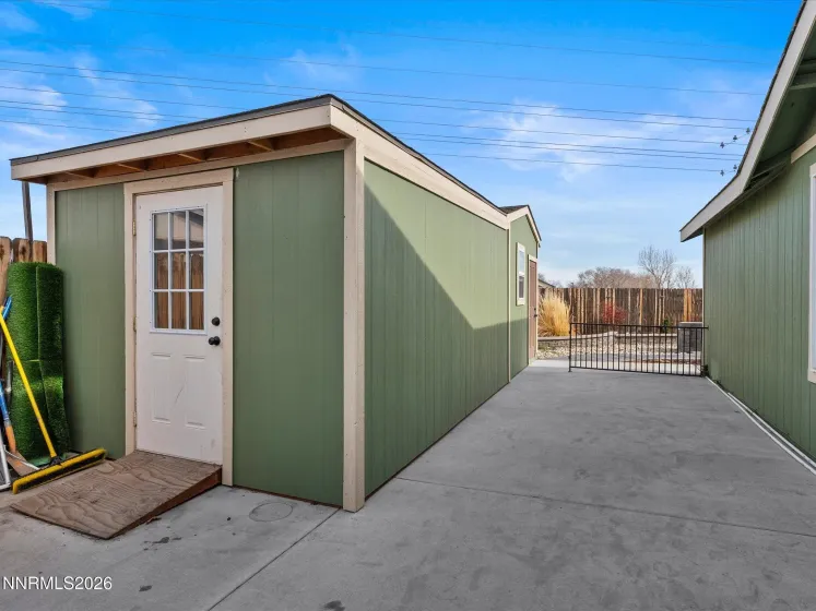 587 Spur, Fernley, Nevada 89408, 3 Bedrooms Bedrooms, ,2 BathroomsBathrooms,Residential,Residential,Spur,260001460