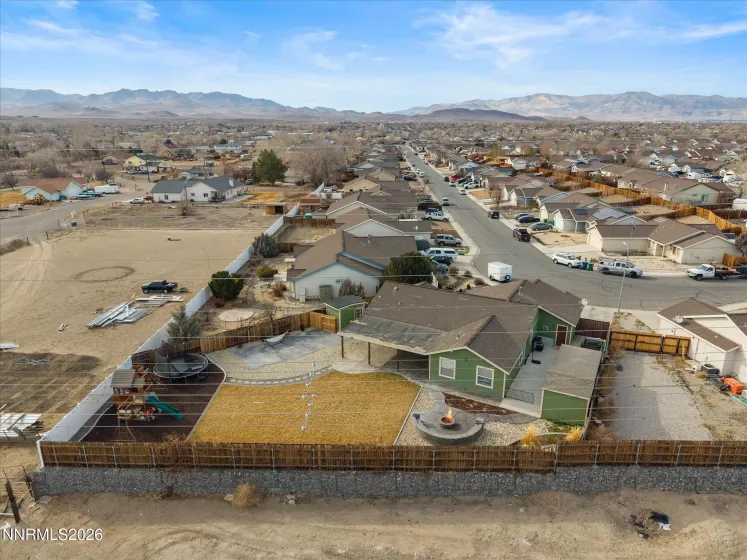 587 Spur, Fernley, Nevada 89408, 3 Bedrooms Bedrooms, ,2 BathroomsBathrooms,Residential,Residential,Spur,260001460