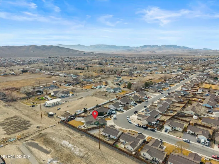 587 Spur, Fernley, Nevada 89408, 3 Bedrooms Bedrooms, ,2 BathroomsBathrooms,Residential,Residential,Spur,260001460