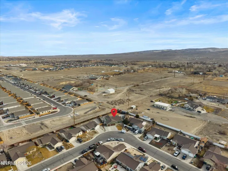 587 Spur, Fernley, Nevada 89408, 3 Bedrooms Bedrooms, ,2 BathroomsBathrooms,Residential,Residential,Spur,260001460