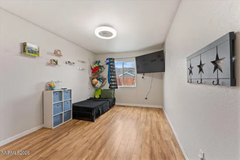 18213 Silverleaf, Reno, Nevada 89508, 3 Bedrooms Bedrooms, ,2 BathroomsBathrooms,Residential,Residential,Silverleaf,260001466