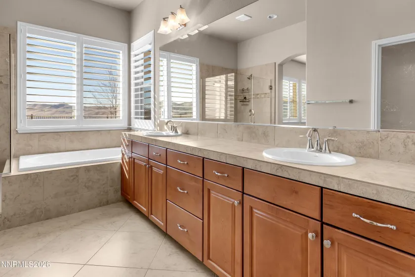 4747 Jacmel, Sparks, Nevada 89436, 5 Bedrooms Bedrooms, ,3 BathroomsBathrooms,Residential,Residential,Jacmel,260001479